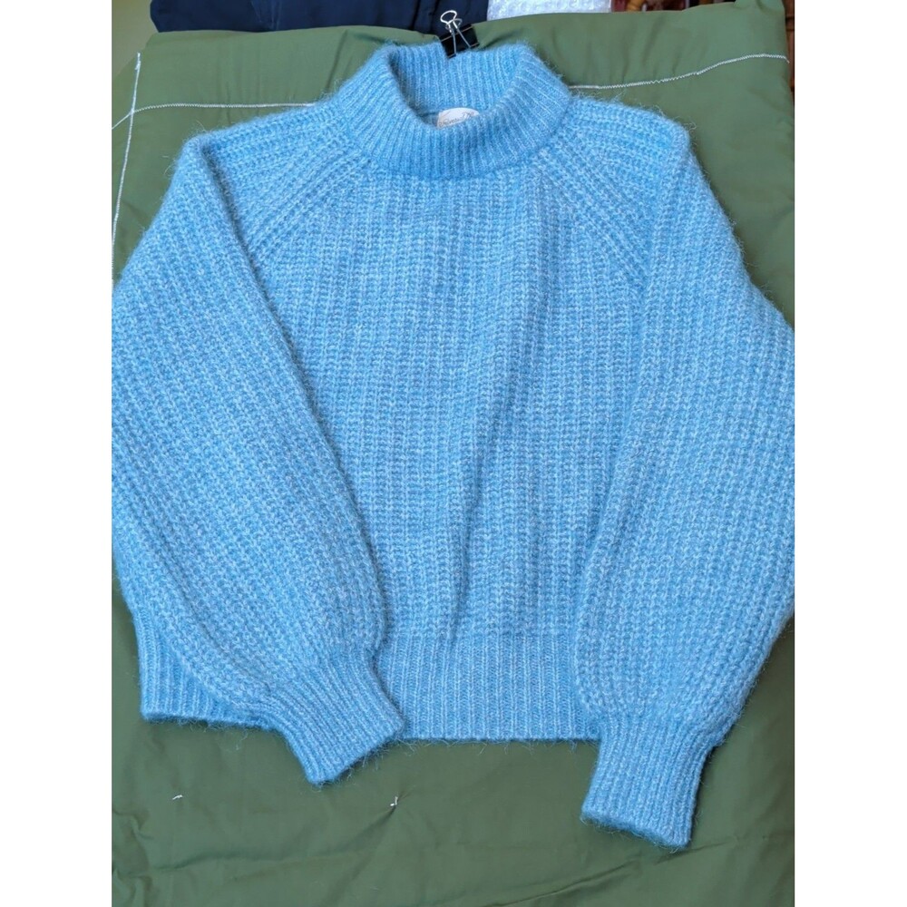 Universal Thread Blue Cozy Fuzzy Mock Neck Sweater Medium